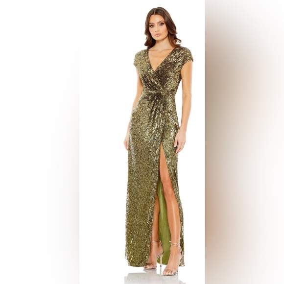 NEW Mac Duggal 5623 Sequined Faux Wrap Cap Sleeve Gown – Olive – Size 8
